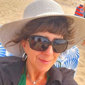 Meet your Posher, Kelly